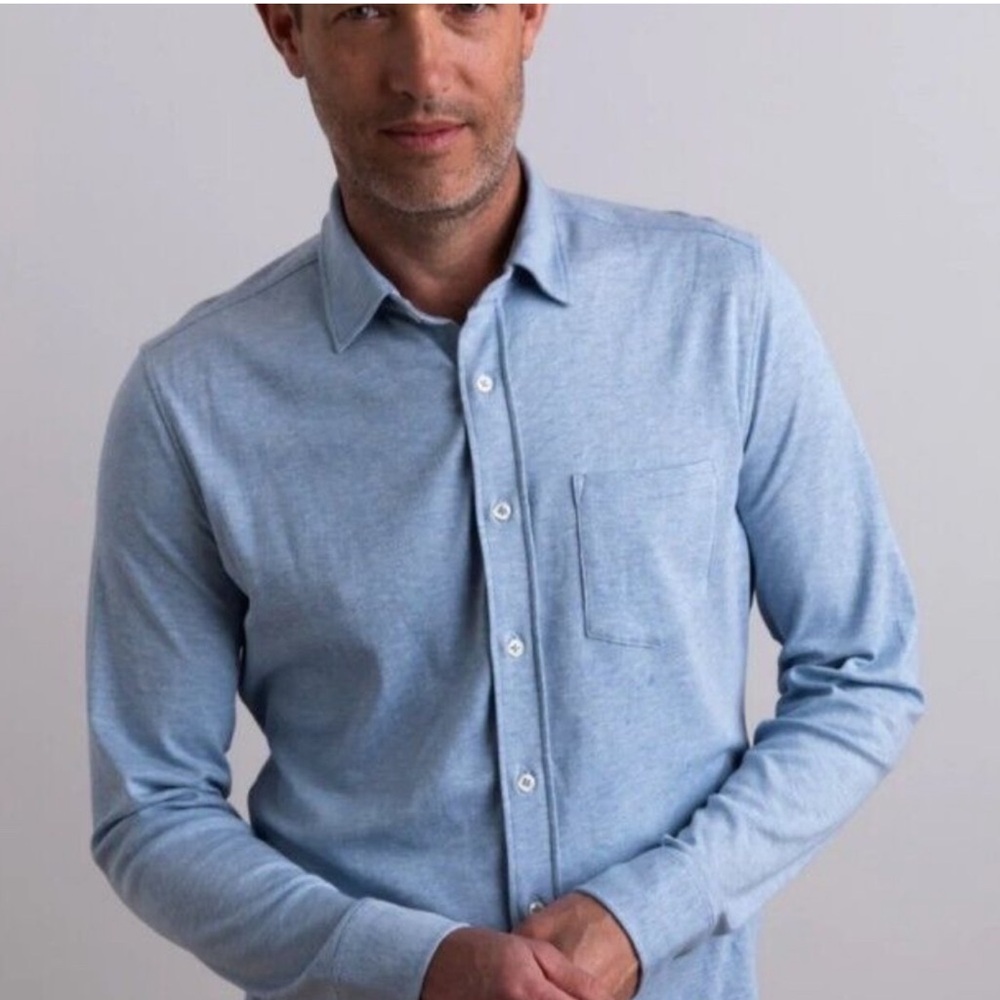Faherty Supima Knit Button Down Shirt in Blue Size L